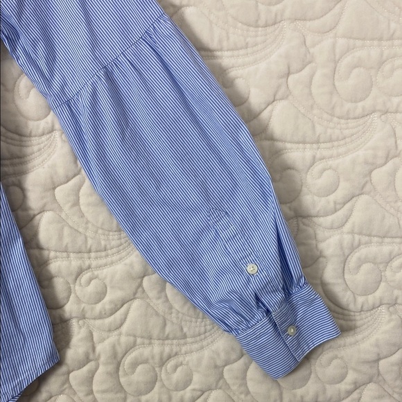 Banana Republic Button Down Shirt Seamed Sleeves Blue Stripes Size Medium - Picture 3 of 7